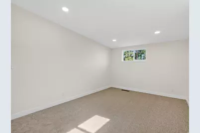 661 E 1050 N, Ogden, UT 84404 - Photo 15
