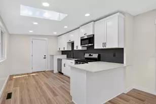 661 E 1050 N, Ogden, UT 84404 - Photo 9