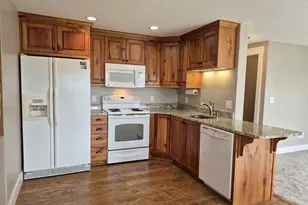1075 Grandview Dr, Providence, UT 84332 - Photo 29