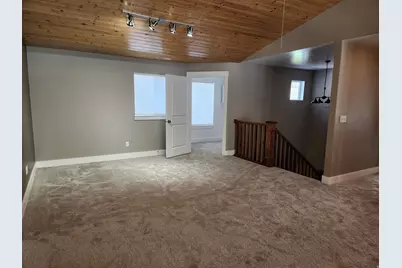 1075 Grandview Dr, Providence, UT 84332 - Photo 27