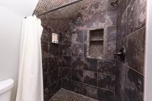 840 W 200 N, Salt Lake City, UT 84117 - Photo 17