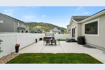 1329 S Sagehill Dr, Santaquin, UT 84655 - Photo 31