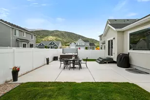 1329 S Sagehill Dr, Santaquin, UT 84655 - Photo 31