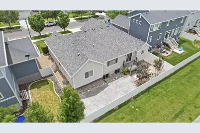 768 W Star Spangled Dr S, Bluffdale, UT 84065 - Photo 29