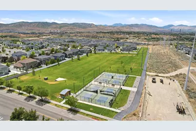 768 W Star Spangled Dr S, Bluffdale, UT 84065 - Photo 39