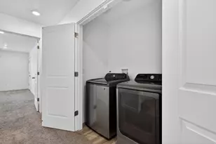 8614 W Bowie Dr, Magna, UT 84044 - Photo 23