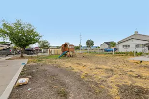 425 W Cherry St, Grantsville, UT 84029 - Photo 49