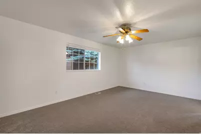 5548 S 2150 W, Roy, UT 84067 - Photo 11