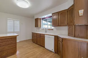 5548 S 2150 W, Roy, UT 84067 - Photo 5