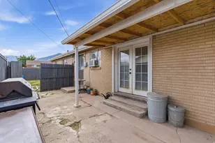 245 E 600 N, Tooele, UT 84074 - Photo 33