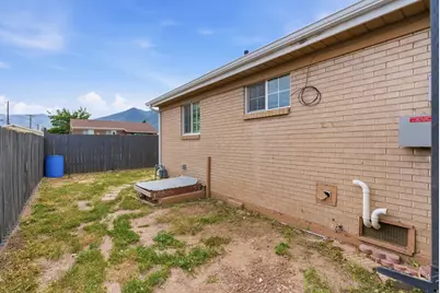 245 E 600 N, Tooele, UT 84074 - Photo 35
