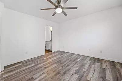 5525 N Hampton Way E, Stansbury Park, UT 84074 - Photo 17