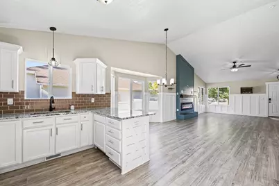 5525 N Hampton Way E, Stansbury Park, UT 84074 - Photo 7