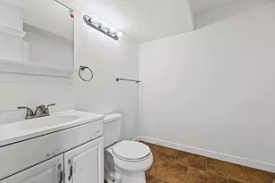 5525 N Hampton Way E, Stansbury Park, UT 84074 - Photo 29