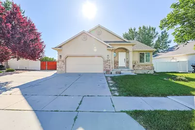 5525 N Hampton Way E, Stansbury Park, UT 84074 - Photo 1
