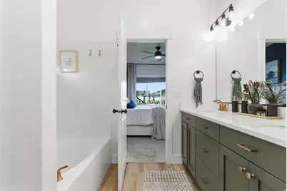 1364 E Beechwood Dr, Layton, UT 84040 - Photo 17