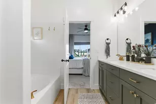 1364 E Beechwood Dr, Layton, UT 84040 - Photo 17