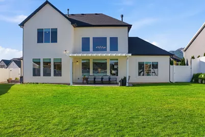 1364 E Beechwood Dr, Layton, UT 84040 - Photo 35