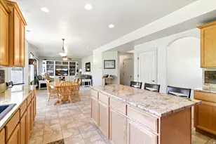 817 W 425 N, Springville, UT 84663 - Photo 25