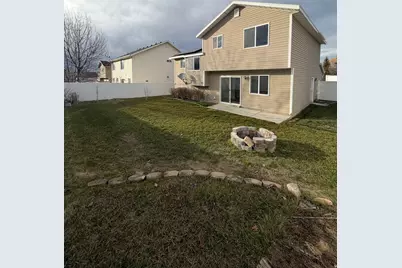 530 E Red Oak Dr N, North Logan, UT 84341 - Photo 13