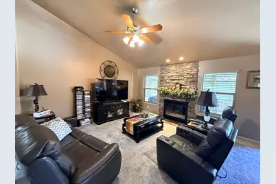 2801 N 2575 W, Farr West, UT 84404 - Photo 5