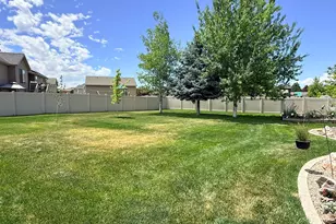 2801 N 2575 W, Farr West, UT 84404 - Photo 39
