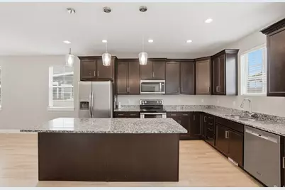 559 E Rundel Way, Draper, UT 84020 - Photo 9