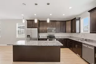 559 E Rundel Way, Draper, UT 84020 - Photo 9