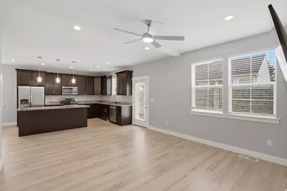559 E Rundel Way, Draper, UT 84020 - Photo 15