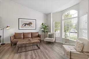 356 E 1325 N, Layton, UT 84041 - Photo 7