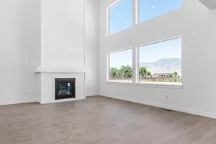 1066 E Ira Hodges Scenic Parkway, Eagle Mountain, UT 84005 - Photo 5