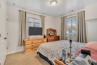 618 S 1350 E, Tooele, UT 84074 - Photo 29