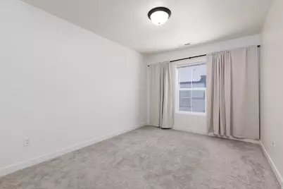 9344 N Vernham Ln, Eagle Mountain, UT 84005 - Photo 11