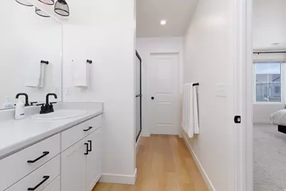 9344 N Vernham Ln, Eagle Mountain, UT 84005 - Photo 15