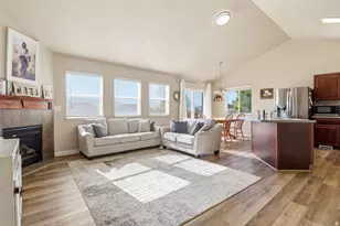 3338 S Hawk Dr, Saratoga Springs, UT 84045 - Photo 5