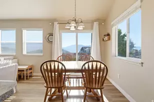 3338 S Hawk Dr, Saratoga Springs, UT 84045 - Photo 7