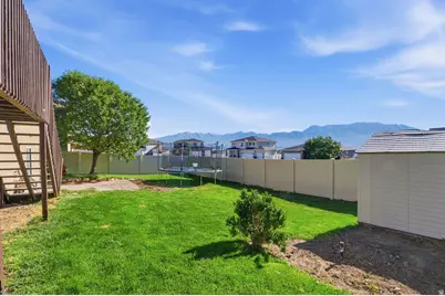 3338 S Hawk Dr, Saratoga Springs, UT 84045 - Photo 27