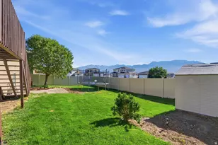 3338 S Hawk Dr, Saratoga Springs, UT 84045 - Photo 27