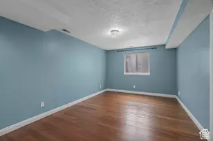 83 W 200 N, Centerville, UT 84014 - Photo 31