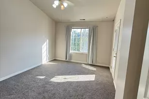 83 W 200 N, Centerville, UT 84014 - Photo 21