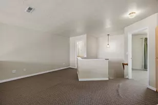 83 W 200 N, Centerville, UT 84014 - Photo 17