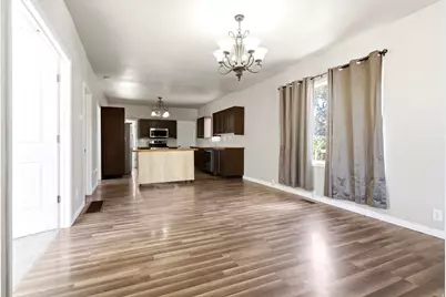 24 W Crystal Ave S, South Salt Lake, UT 84115 - Photo 5