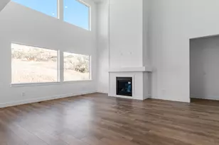 1036 E Ira Hodges Scenic Parkway, Eagle Mountain, UT 84005 - Photo 9
