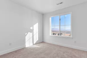 1036 E Ira Hodges Scenic Parkway, Eagle Mountain, UT 84005 - Photo 15