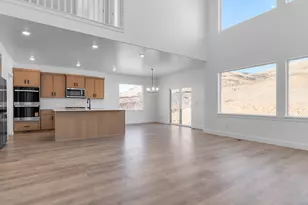 1036 E Ira Hodges Scenic Parkway, Eagle Mountain, UT 84005 - Photo 5