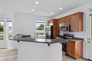 11778 Sun Tea Way, South Jordan, UT 84009 - Photo 7