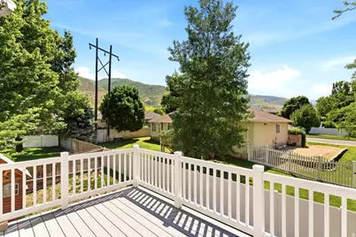 627 W Fremont Cir N, Centerville, UT 84014 - Photo 31