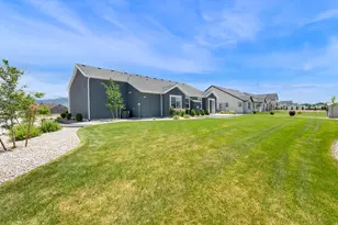 1823 S 2475 W, West Haven, UT 84401 - Photo 27