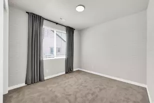 1823 S 2475 W, West Haven, UT 84401 - Photo 9