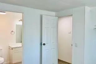 2600 N Hill Field Rd N, Layton, UT 84041 - Photo 25